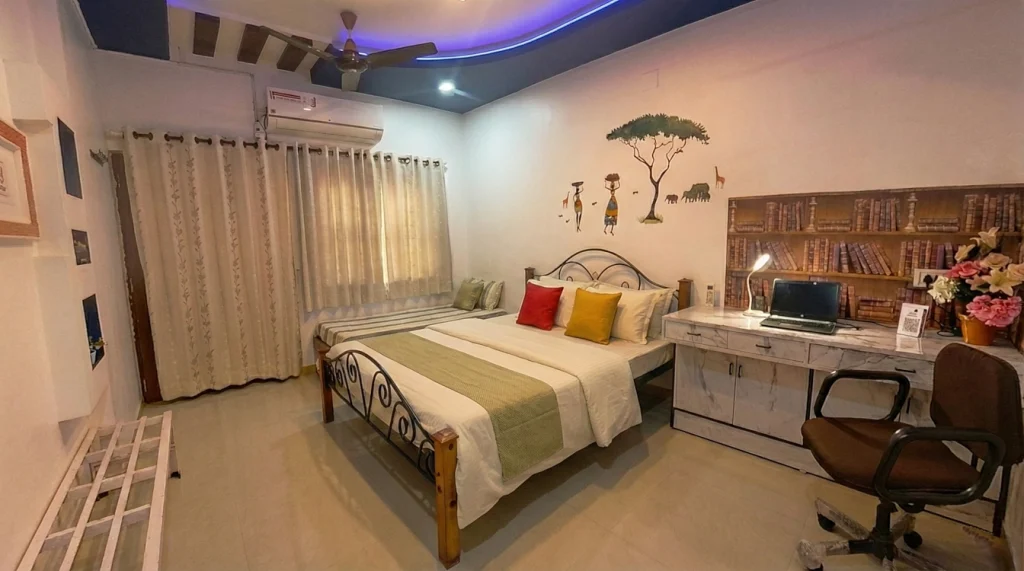 Luxurious Bedroom